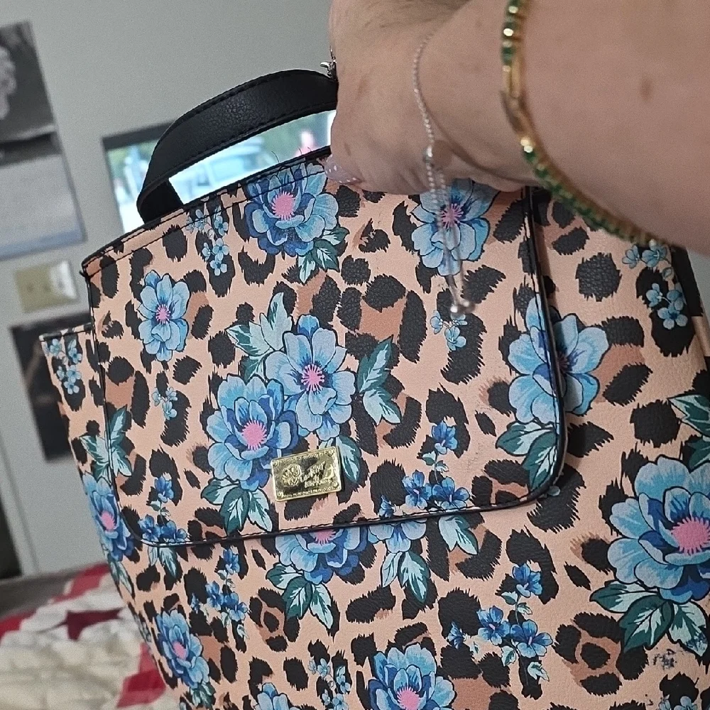 Betsey Johnson Floral Leopard Backpack - Blue and Tan GUC - Picture 12 of 16